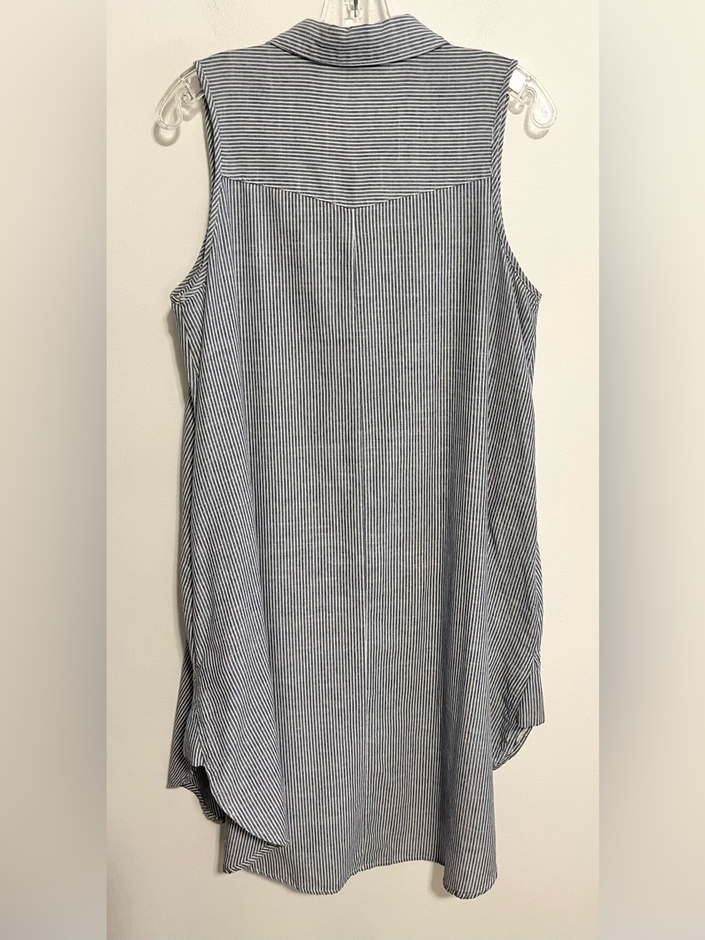 Mlle Gabrielle Striped Sleeveless Button Down Dress. Pockets, Curved Hem. XL - Picture 7 of 8
